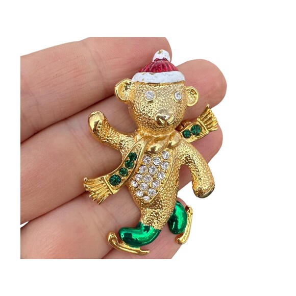 Vintage Jewelry Enamel Rhinestone Gold Ice Skating Christmas Bear Brooch Pin - Picture 1 of 2
